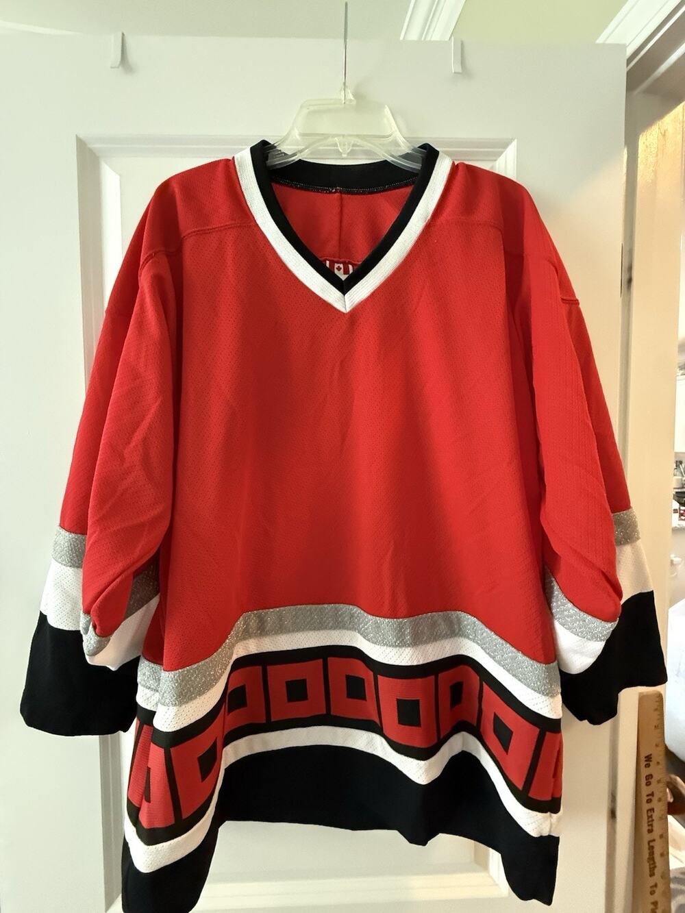 CCM Vintage Collection Hockey Jersey Red Blackhawks Style Made Canada Adult M